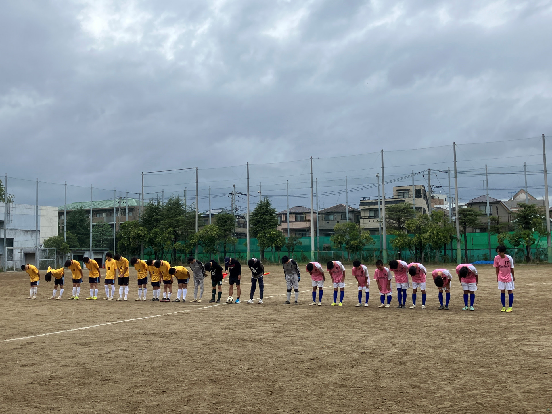 01_k1072676@metro.ed.jp 4